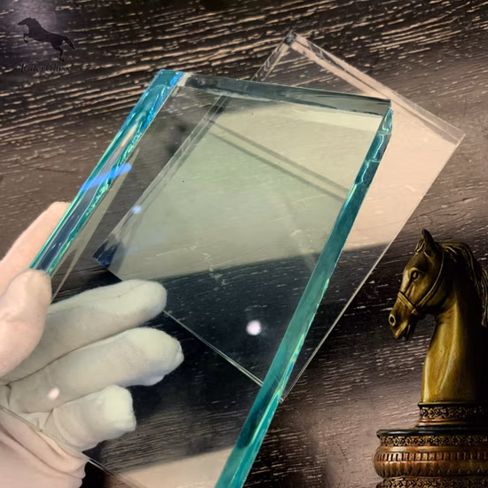 Alta 3mm-19mm Folha de vidro flutuante ultra extra transparente com baixo teor de ferro 3,2mm para construção